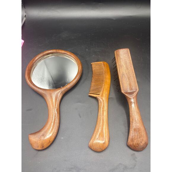 Wooden handheld tooth comb, paddle mirror and Hair Brush set monogrammed L - Picture 5 of 5